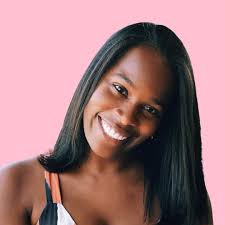 Speaker Spotlight: Ashley McCurdy After losing her job, Ashley got rid of  her expensive apartment to travel the world and live in hotels full-time  and vlog about her experiences