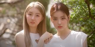 (alt description is available) *do not use hashtags. Lightsum Two First Members Kstation Tv