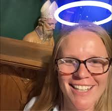 How to properly connect and use the Adventure Kings solar panel and battery  setup?