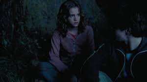 Some very nice scenes between sirius and harry. The Sweatshirt Hoody Pink Worn By Hermione Granger Emma Watson In Harry Potter And The Prisoner Of Azkaban Spotern