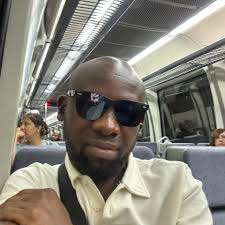 Someone should come and carry this girl, she's blocking my camera