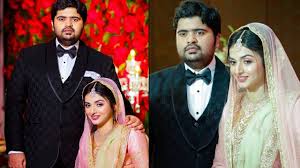 Tr Kuralarasan Wedding Reception Photos Dslr Guru Related topics:kuralarasan age kuralarasan biography kuralarasan images kuralarasan movies kuralarasan wedding kuralarasan wife kuralarasan wiki silambarasan brother simbu brother. tr kuralarasan wedding reception photos