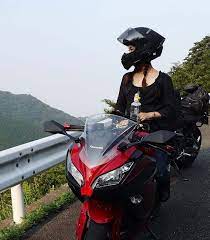 バイク女子 triumph daytona675でツーリング 9月25日バイク女子 放送局 バイクに乗る女性のつぶやき ガールズバイカー ヘルメット 車 バイク モーターサイクル オートバイ バイカー 女性ライダー 美女ライダー 女性バイカー helmet bikergirl
