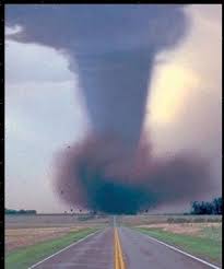 Pin By Haydee Lemos On Fashion Wild Weather Pictures Tornados
