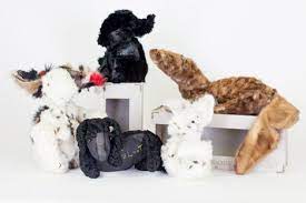 These Soft Toys Are Made From Unwanted Fur Coats By Dutch Costume Designer Lisa Louwers As A Tribute To The Animals That The Materia Cuddly Toy Cuddly Fur Coat