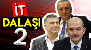 İçişleri eski bakanı mehmet ağar, organize suç örgütü lideri sedat peker'in kendisi ve akp milletvekili olan oğlu tolga ağar hakkındaki iddialara ilişkin olarak mehmet ağar, kaymakamken baba mesleği olan polisliğe geçti. It Dalasi 2 Mehmet Agar Suleyman Soylu Sedat Peker Youtube