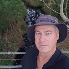 Can air dried cheese be vacuum sealed and stored in a standard fridge for  curing?