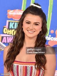 Portia Atkins's Instagram, Twitter & Facebook