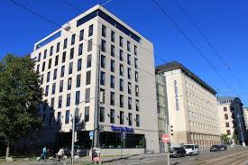 Nordbad in münchen sind noch keine bewertungen abgegeben worden. Sparda Bank Munchen Geld Laquo Marktplatz Grun Gloria