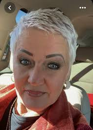 Marilyn Caron (caronmarilyn11)