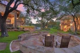 46 Verde Pt Boerne Tx 78006 Farmhouse Style Farmhouse Style House Types Of Houses