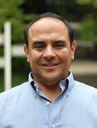 Wayne Wolfe's Instagram, Twitter & Facebook