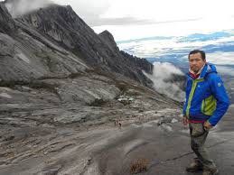 For faster navigation, this iframe is preloading the wikiwand page for gunung kinabalu. Gunung Kinabalu Sahabatmudaid