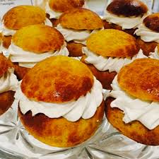Däremot har maken gjort det några gånger. Baka Semlor Pa Fettisdag Har Har Du Recept Pa 3 Nyttiga Semlor Kurera Se