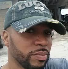 Vintage Yamaha Receiver model CR-840. Gorgeous condition. 60wpc but like  many of the “golden era” of audio very underrated! Almost flawless  condition. Fully serviced, all bulbs work, no static in controls. Really