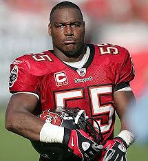 Mr Derrick Brooks Former Linebacker One Of The All Time Great Bucs Buccaneers Football Tampa Bay Buccaneers Football Tampa Bay Buccaneers