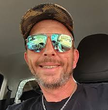 I'm His Biggest Fan ♥️ #myhusbandismybestfriend