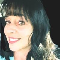 Lisa Macnaughton's Instagram, Twitter & Facebook