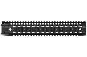 Daniel defense quad rail handguards and free float rails available for your ar15 offer a ton of improvements like durability and modularity. Daniel Defense Ar 15 Lite Rail Iii 12 Inch Rifle Length 01 002 09431 5 Star Rating Free Shipping Over 49