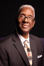 Fred Bragg's Instagram, Twitter & Facebook