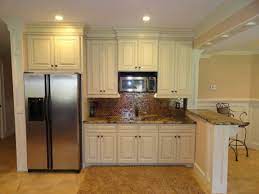Basement, traditional basement kitchens also brown wooden kitchen cabinet also stainless double door refrigerator also small ceiling lights also cool kitchen rug design: Impressive Basement Kitchens 6 Basement Kitchen Design Ideas Small Basement Kitchen Basement Kitchen Basement Kitchenette