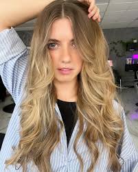 LINCOLN, NE HAIRSTYLIST (@miyasevillehair) • Instagram photos and videos