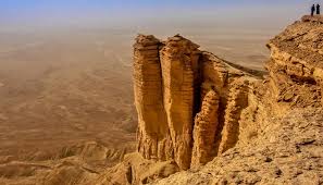 So god stepped over to the edge of the world and he spat out the seven seas; The Seven Natural Wonders Of Arabia Part Iii The Edge Of The World