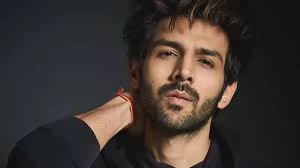 Kartik Aaryan Addressed Alleged Feud With Luv Ranjan Over Casting Ranbir  Kapoor, 'I Am Possessive..'