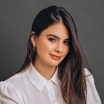 Amanda Mog's Instagram, Twitter & Facebook