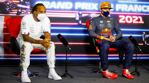 So he was born with dual nationality: Formel 1 In Osterreich Verstappen Und Hamilton Im Duell