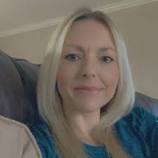 Kerri leonard (@kerri_leonard)