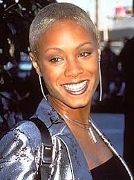 Sebagai suami, will smith ungkap usahanya untuk mempertahankan rumah tangganya halaman all. The Many Hairstyles Of Jada Pinkett Smith Super Short Hair Hair Styles Very Short Hair