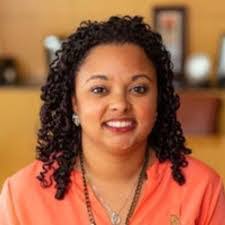 Danielle Gantt's Instagram, Twitter & Facebook