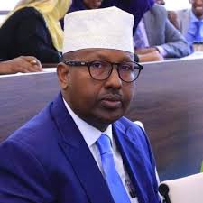 Beesha Sacad Kuwa xildhibaanda ugu jiray 4 tii sano waaku qasaaren dadkooda  iyo deegaan kooda midna waxba uma qaban marka laga Reebo xildhibaan Ahmed  Moallim Fiqi Cabdi Qaybdiid Abdikariin Dhalac Ubax tahlil