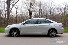 10 fitur premium toyota camry 3.5q. Car Shopping And Car Culture Web2carz Mobile