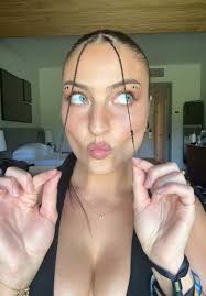 last day!!! 🤸🏻‍♀️ #ootd #coachella #coachellaootd #coachella2025  #outfitcheck