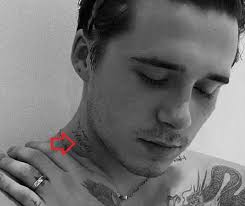 Je nach lokalisation kannst du v�llig verschiedene tattoos generieren. Brooklyn Beckham S 38 Tattoos Their Meanings Body Art Guru