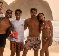 Segundo o jornal 'extra', o empresário e a atriz estão em clima de paquera desde. Primeira Foto De Bruna Marquezine E Enzo Celulari Juntos E Postada Por Amigo Veja Estrelando