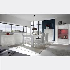 Elle se compose d'un bahut avec éclairage, d'une. Salle A Manger Blanche Salle A Manger Complete Design