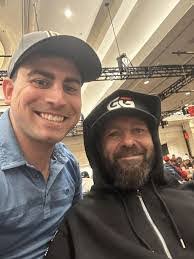 Aaron Stabile's Instagram, Twitter & Facebook