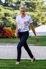 Charlene de mônaco, com um vestido de noiva cor marfim do italiano giorgio armani, entrou neste sábado (2) no palácio ao lado do pai para o casamento religioso com o príncipe albert 2º. Princess Charlene Of Monaco Style Princess Charlene S Best Outfits