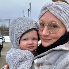 Marcie Norris's Instagram, Twitter & Facebook