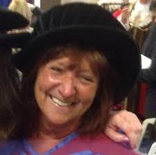 Jenny Knight's Instagram, Twitter & Facebook