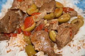 Ayant beaucoup de morceaux de sanglier au congélateur mais ne sachant pas trop le cuisiner. Sanglier Au Vin Blanc Sans Marinade Autour De Ma Table