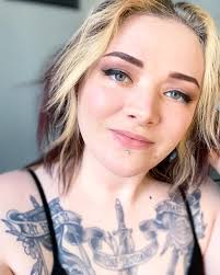 Makeup Professionals in Fairview Heights, IL