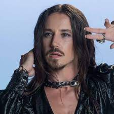 On 12 may 2016, szpak represented poland at the eurovision song contest 2016 in stockholm, sweden with the song color of your life. Michal Szpak Mihal Shpak Russian Speaking Fangroup Home Facebook
