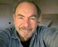 Neil Diamond sings Les Miserables with a hopeful twist