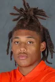 Ashlee Guier's Instagram, Twitter & Facebook