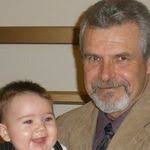 Dan Strahan's Instagram, Twitter & Facebook