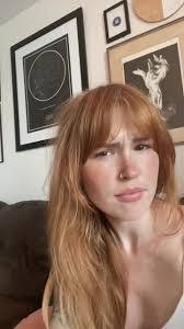 Melissa Colley's Instagram, Twitter & Facebook